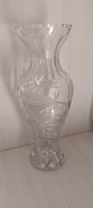 Кристална ваза кристал