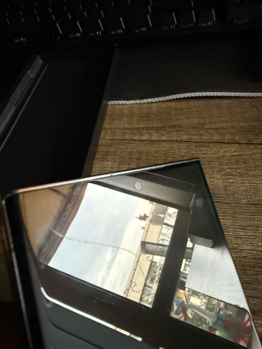 Samsung Galaxy S23 Ultra 512GB Black - Отлично състояниe + подарък кейс