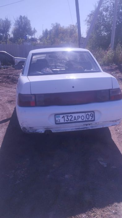 Продам автомобиль ваз 2110