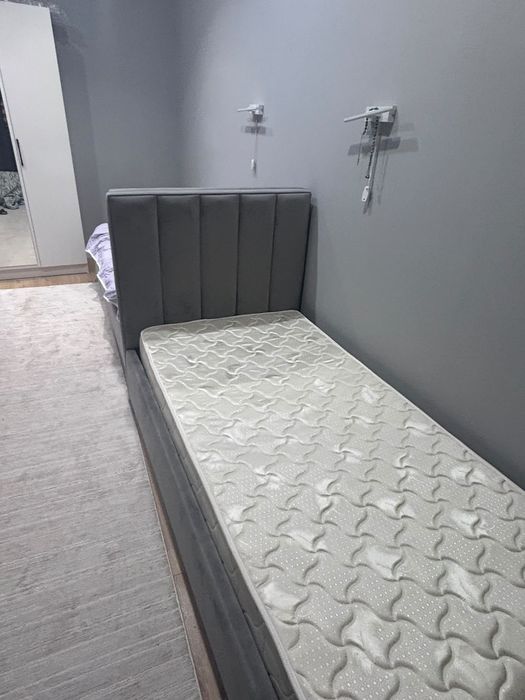 Кровать полуторка
