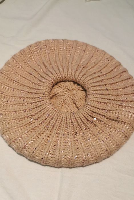 Bereta damă crosetata