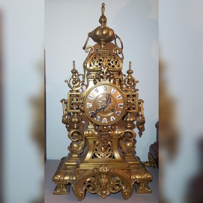 Антикварные Каминные часы