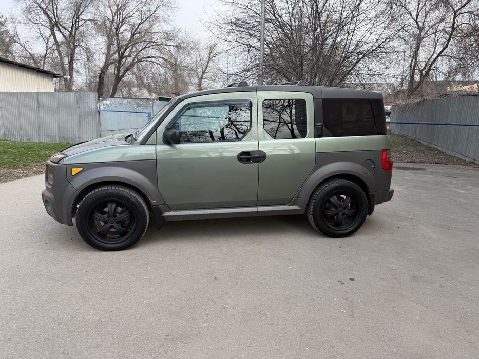 Продам Honda Element