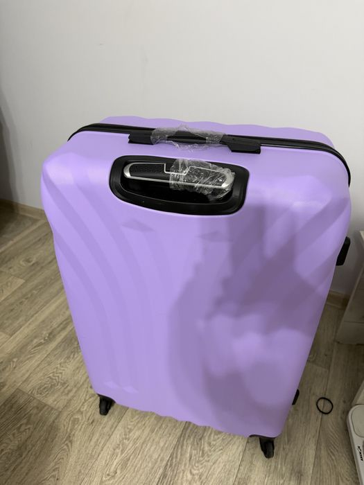 Чемодан l’case новый