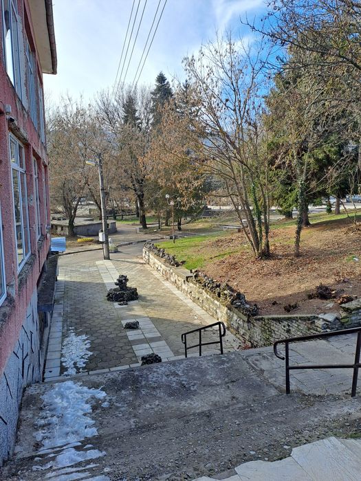 Продава се Магазин в с. Копривлен, Област Благоевград - 570 кв.м за 130 €/кв.м - Снимка #7