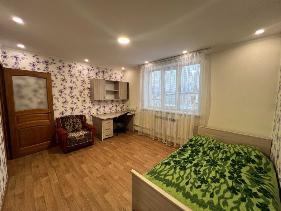 Продается двухэтажный дом