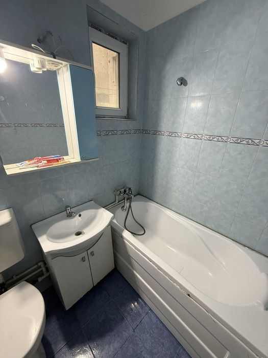 Apartament de inchiriat cu 3 camere