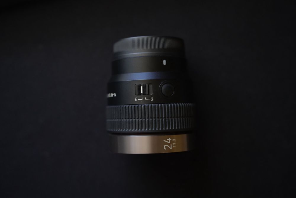 Обектив Samyang V-AF 24mm T/1.9 - Sony E