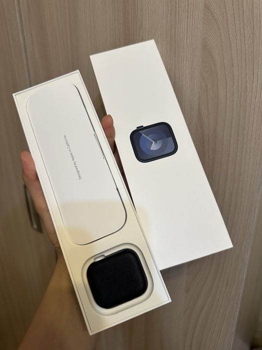 Apple watch 9 в хорошем состоянии