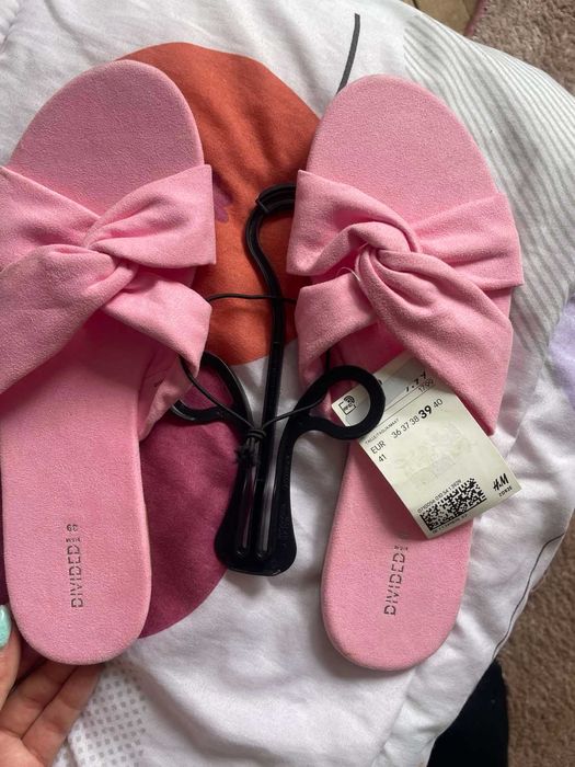 Дамски чехли в бебешко розово H&M