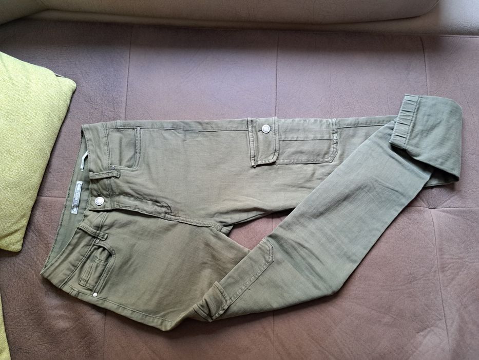 Предлагам дрехи за момче