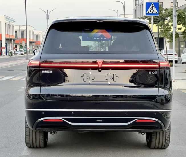 Deepal S09 Ultra 2025г! Черный / Оранжевый! Без пробега! Нотариус!