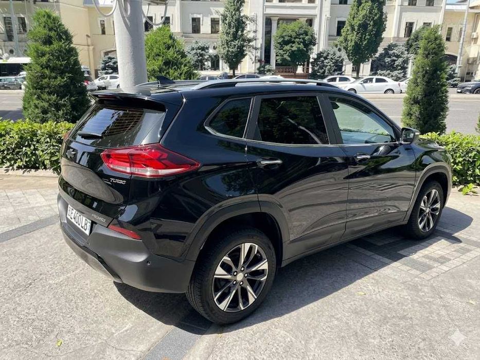 Chevrolet Tracker 2 Premier / 2023 yil / 23,000 km / Holati a’lo