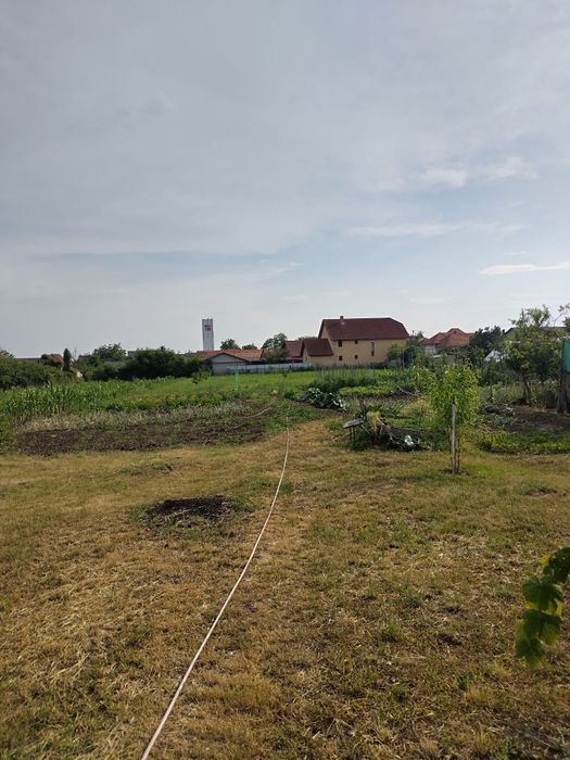 Casa de vanzare in Teiuș, zona centrală,teren 2500mp