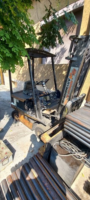 Електрокар Toyota за части 0.45 € на кг.