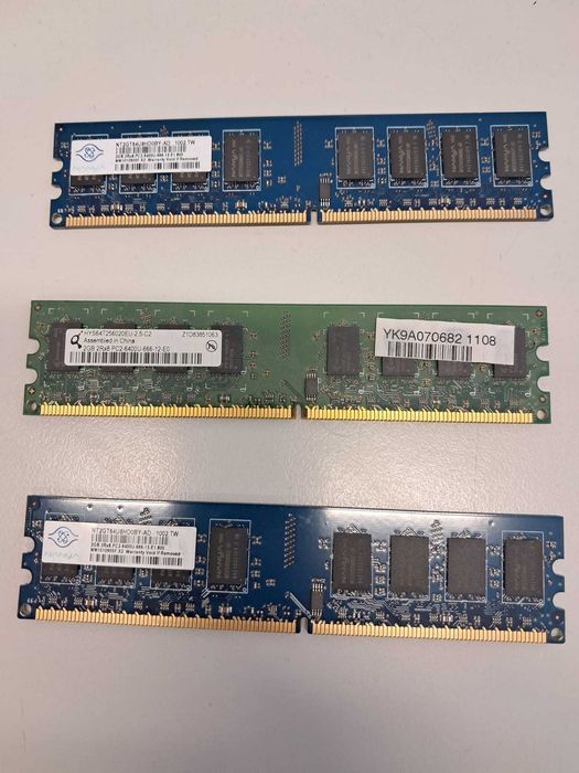 Lot RAM DDR2 3x2GB, 4x1GB, 2 x 512MB