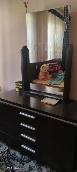 Shfaner, 2 ta tumba toshoyna. Spalni