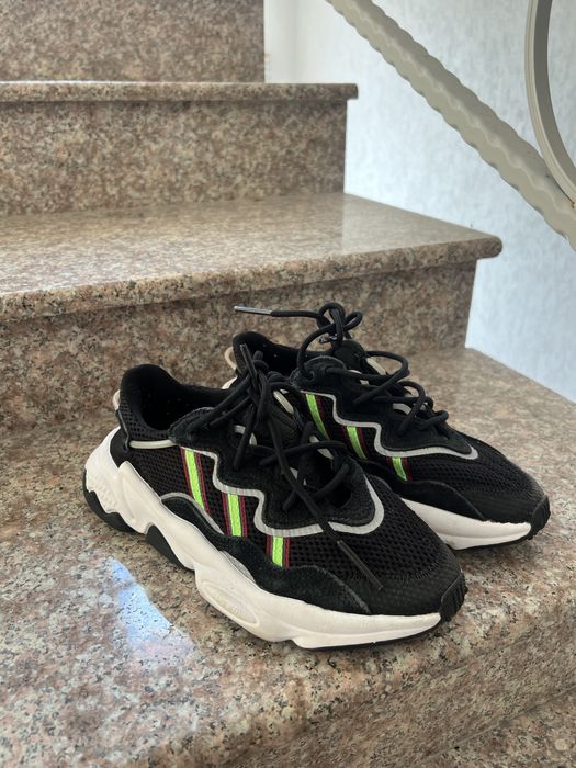 Оригинални обувки на Adidas