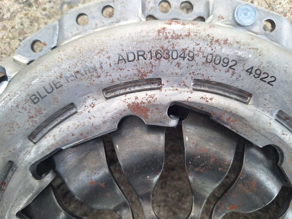 Комплект Съединител Нов Dacia Duster 1,5 dci 110 к.с  2008-2013 Година