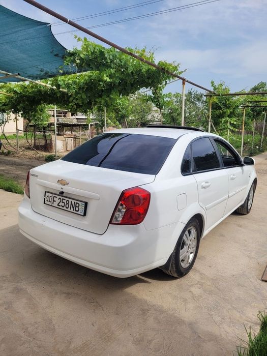 Lacetti 1.6 2013