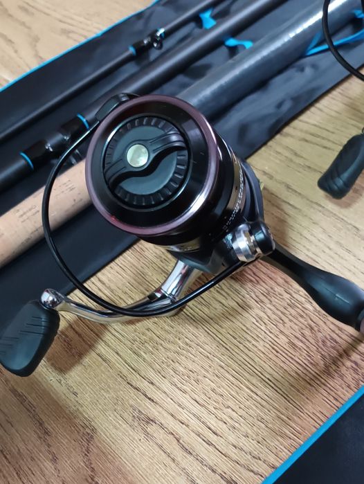 SET 2 Lansete Feeder Robinhan HARRIER 3,90 metri + 2 Mulinete FL SP600