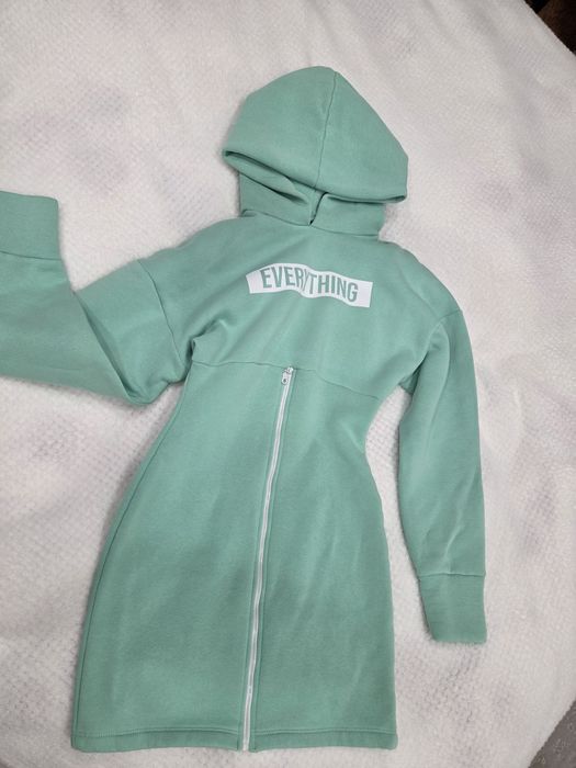 Платье тёплое. Спортивное.