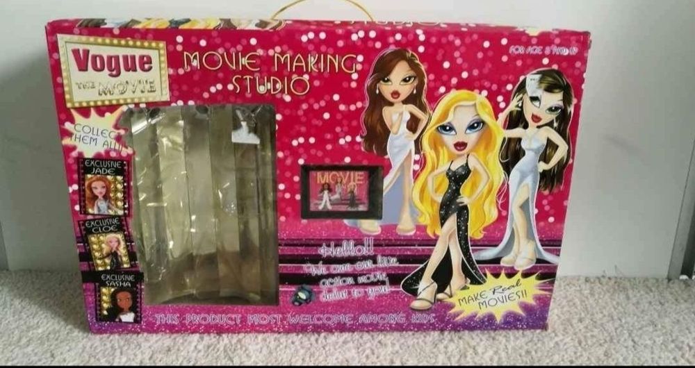 Bratz scena muzicala și patinoar