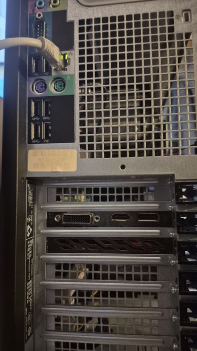 Vand workstation/server Dell Precision T3610