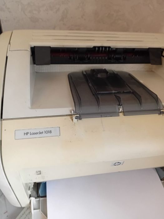 Принтер HP LaserJet 1018