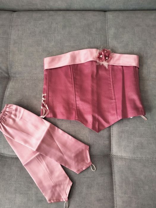 Платье на девочку