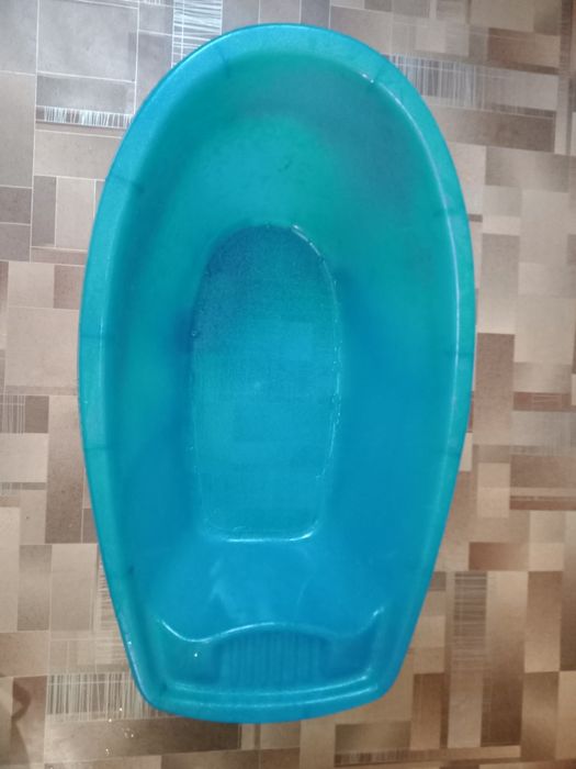 Продам детскую ванночку