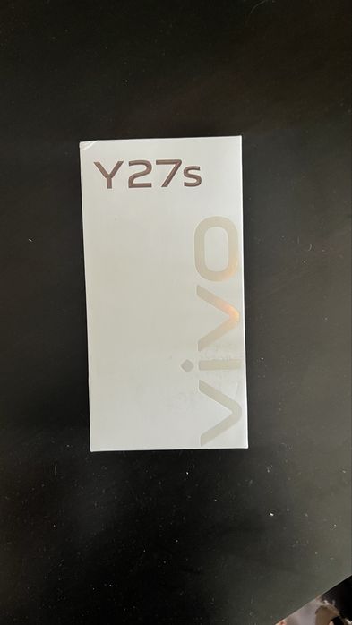 Телефон Vivo Y27s