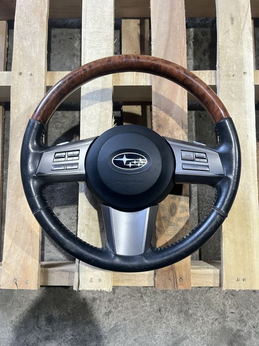Руль Субару Легаси Subaru Outback BR 2010