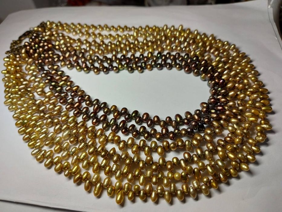 Колиe от естествени перли 6 реда с градиент на цвета