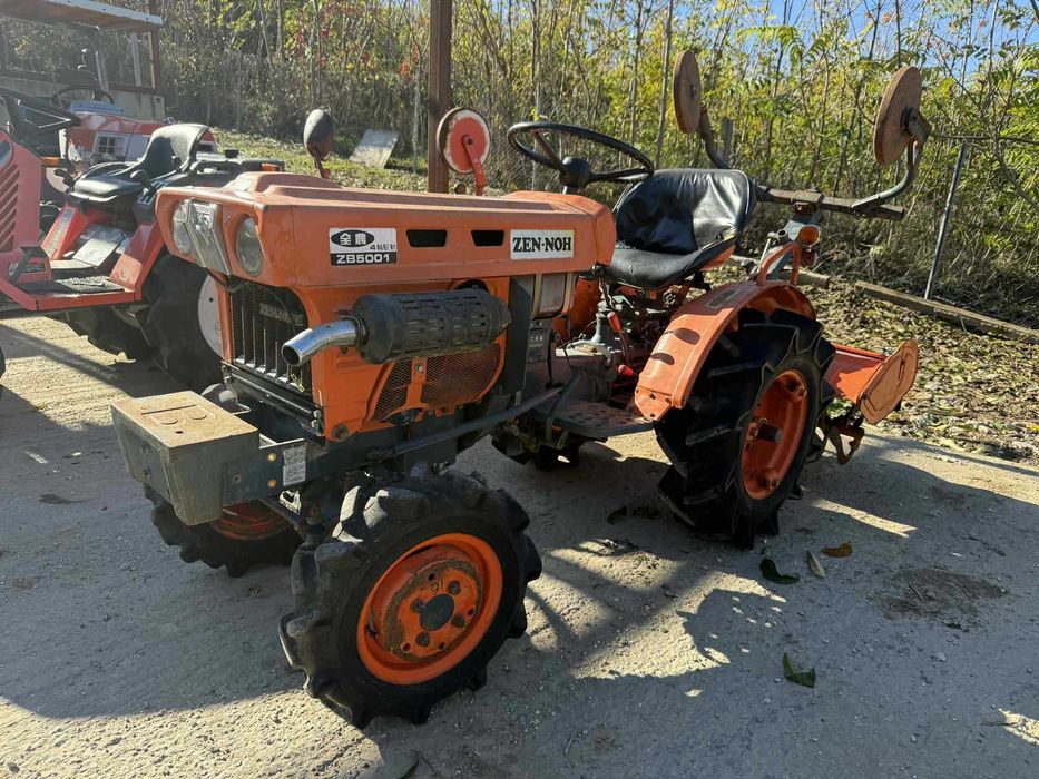 Трактор KUBOTA B5001 4x4
