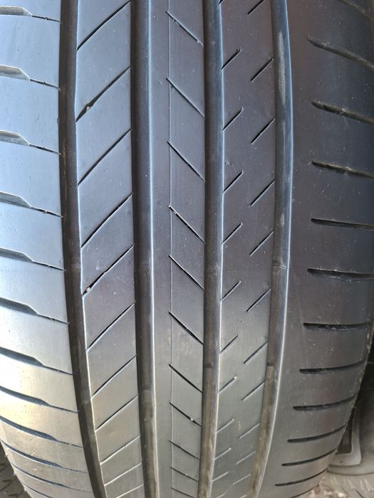 Продам шины. 235/55/19 бриджестон