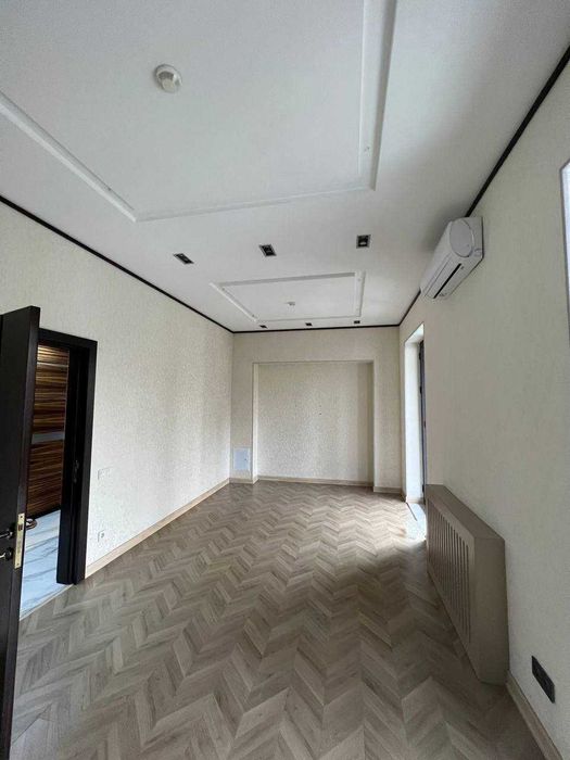Аренда офис улица Шота Руставели 480м²