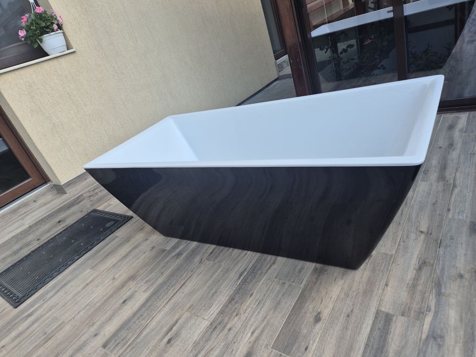 Cada neagra 178×80 cm ca noua