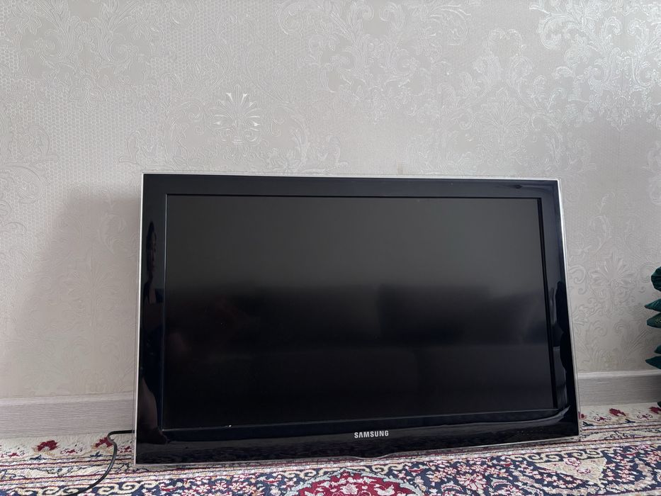 Продается телевизор Samsung