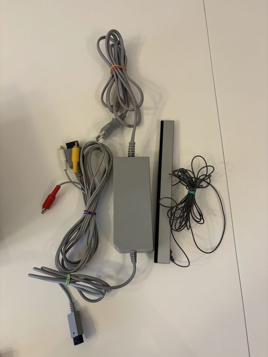 Nintendo Wii modat 16 jocuri