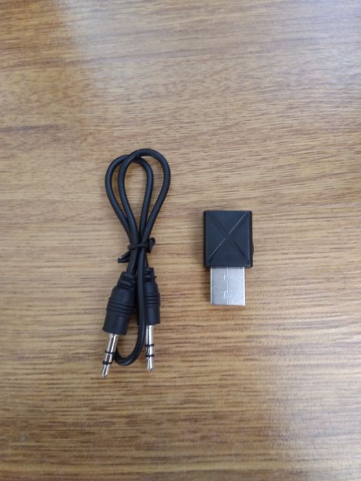 2в1 Блутут USB Аудио Предавател & Приемник