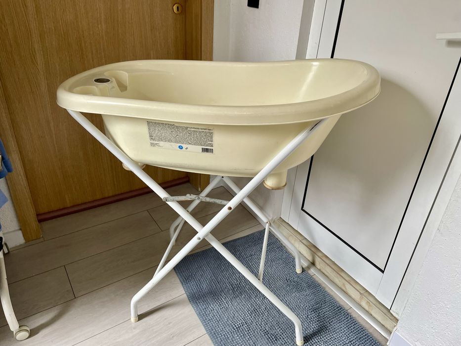 Вана/корито+стойка за къпане на бебе/дете