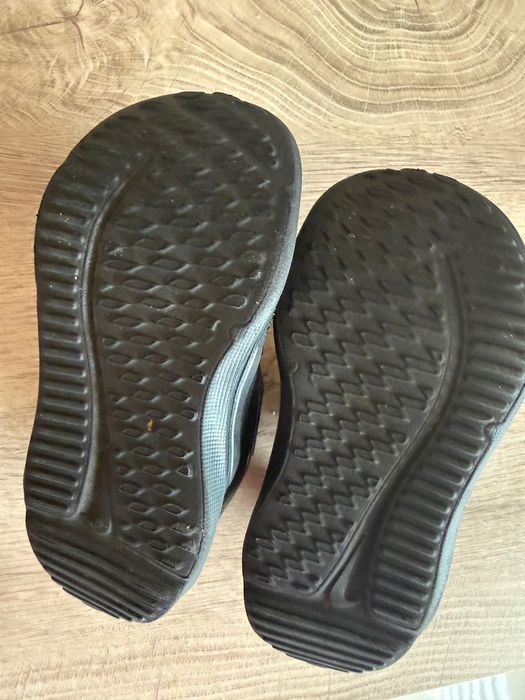 Маратонки Nike черни