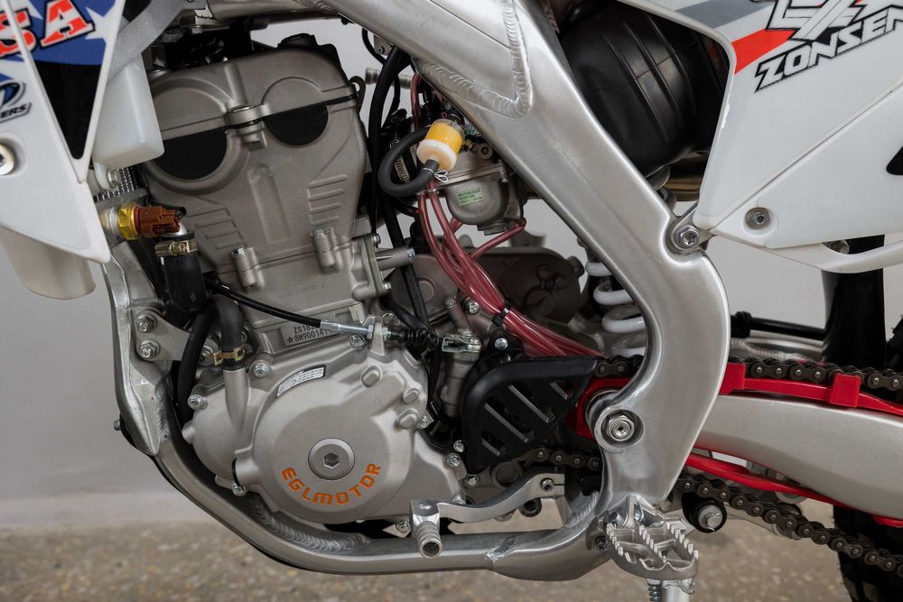 Мотоцикл EGL Harbin 300