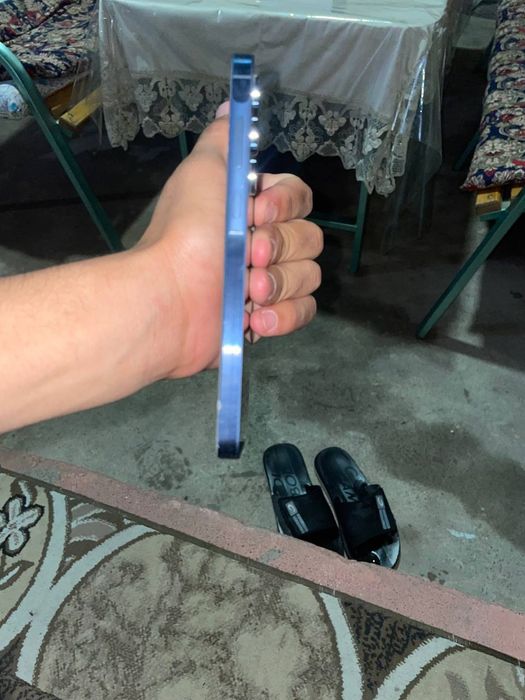 Samsung a 55 5 G holat idiyal hotirasi 128 taliy karopka dakument bor