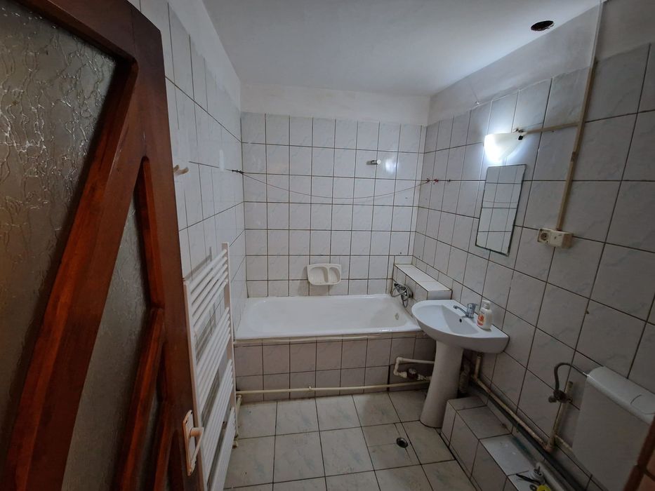 De inchiriat apartament