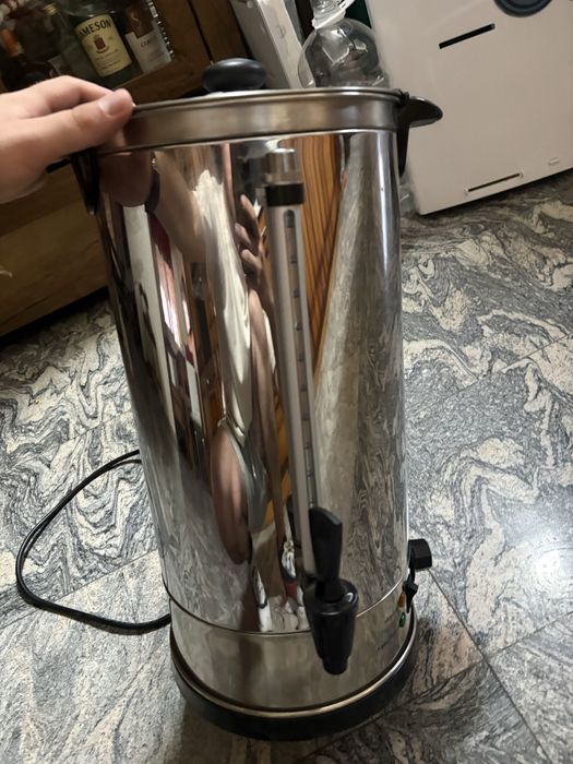 Fierbator 10L 1600 Watt aliemntare 230V nou