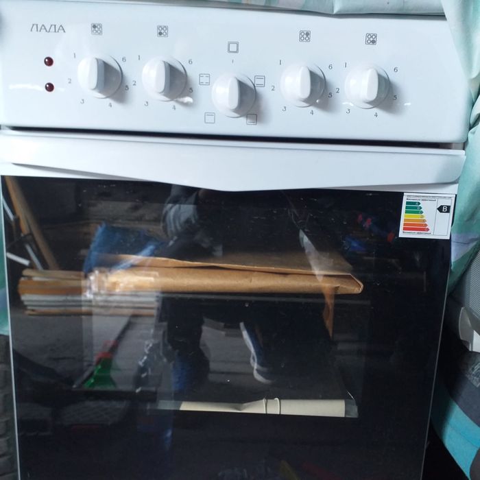 Электическая плита