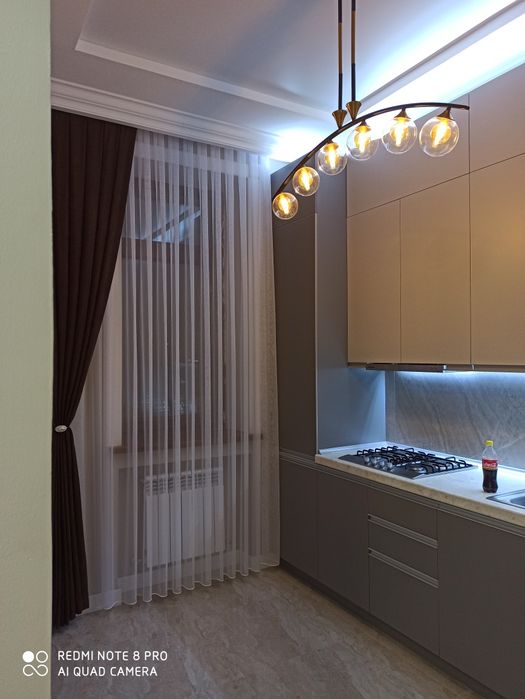 Пошив шторы на заказ , тюль партер , защитник есть в наличии .