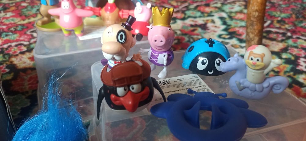 Продам игрушки McDonald's